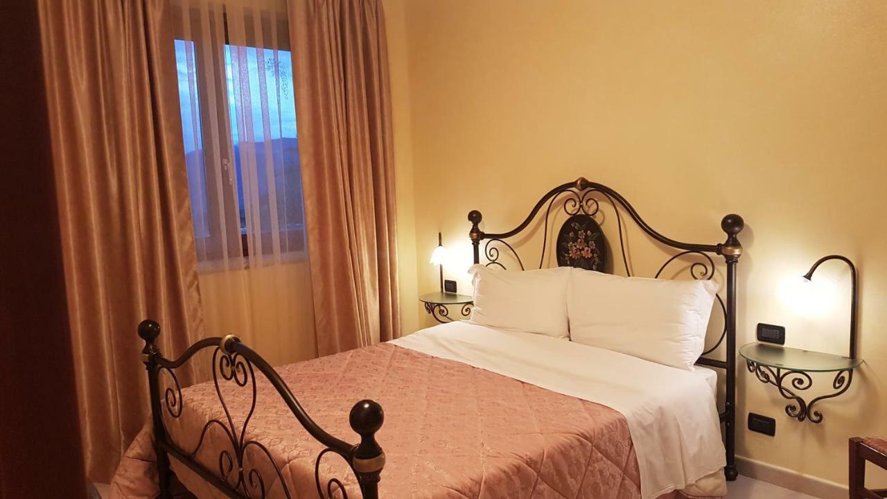 Le Tre Rose Bono (Sassari) Exterior foto